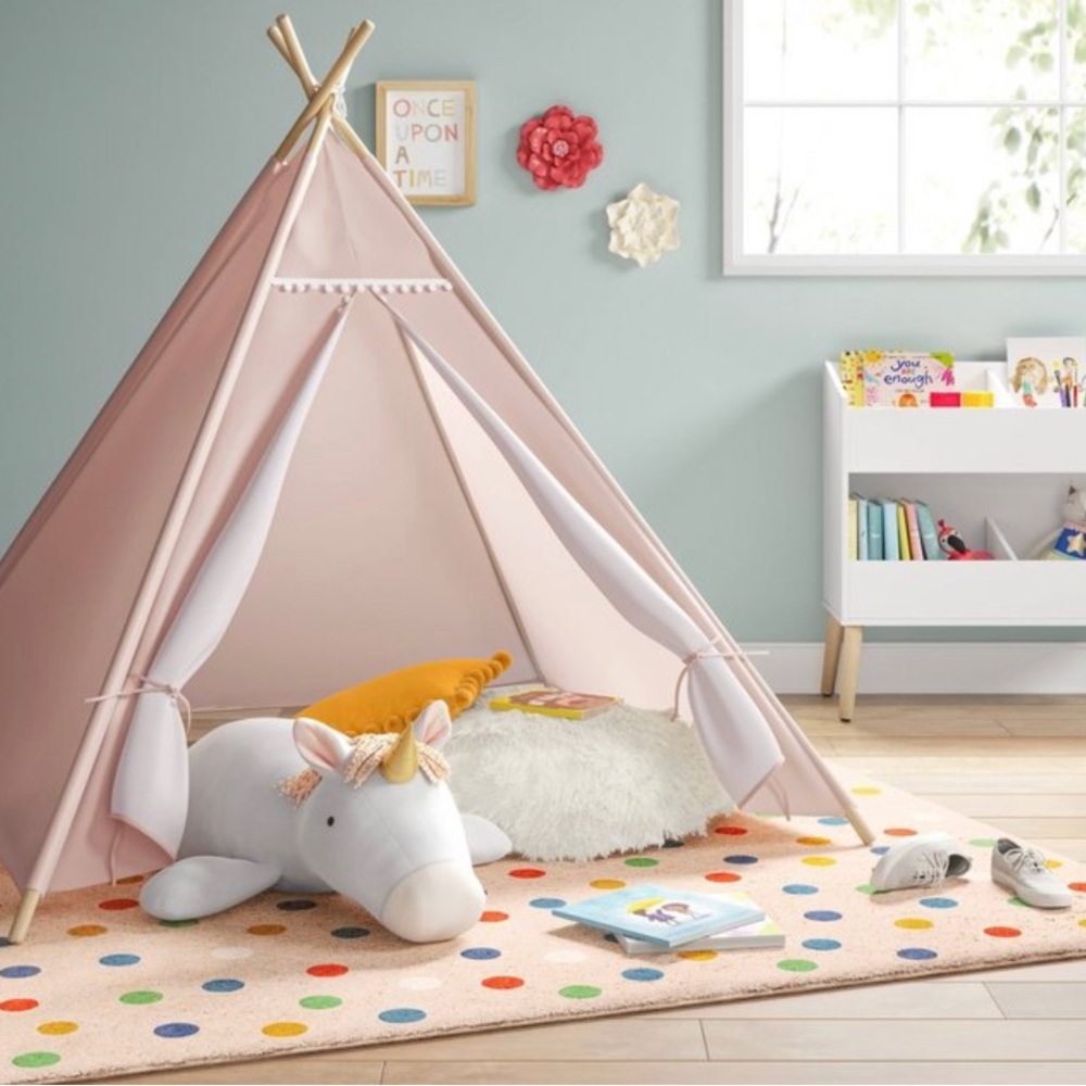 Pillowfort play tent